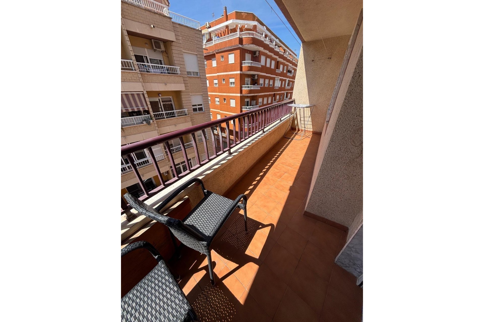 Herverkoop - Apartamento -
Torrevieja - Centro