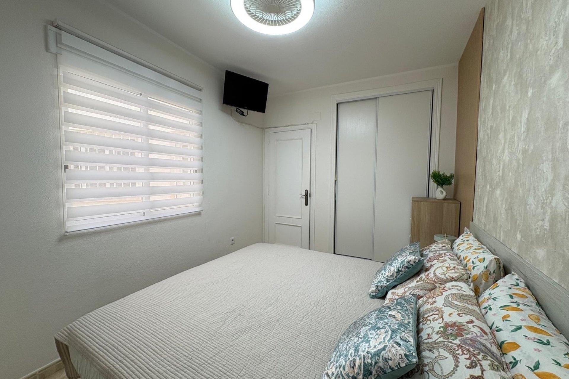 Herverkoop - Apartamento -
Torrevieja - Centro