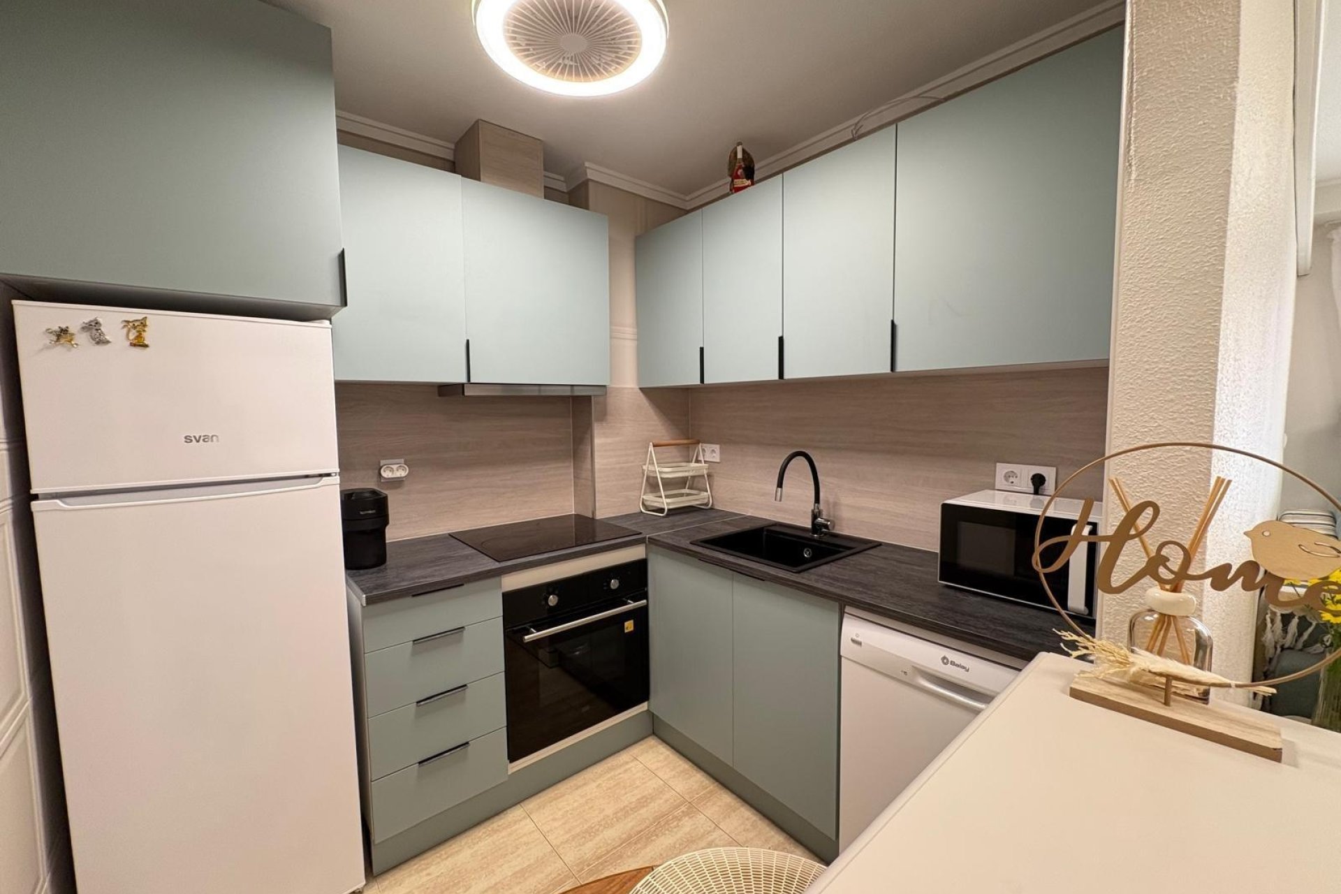 Herverkoop - Apartamento -
Torrevieja - Centro