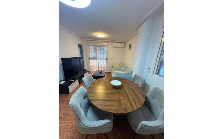 Herverkoop - Apartamento -
Torrevieja - Centro