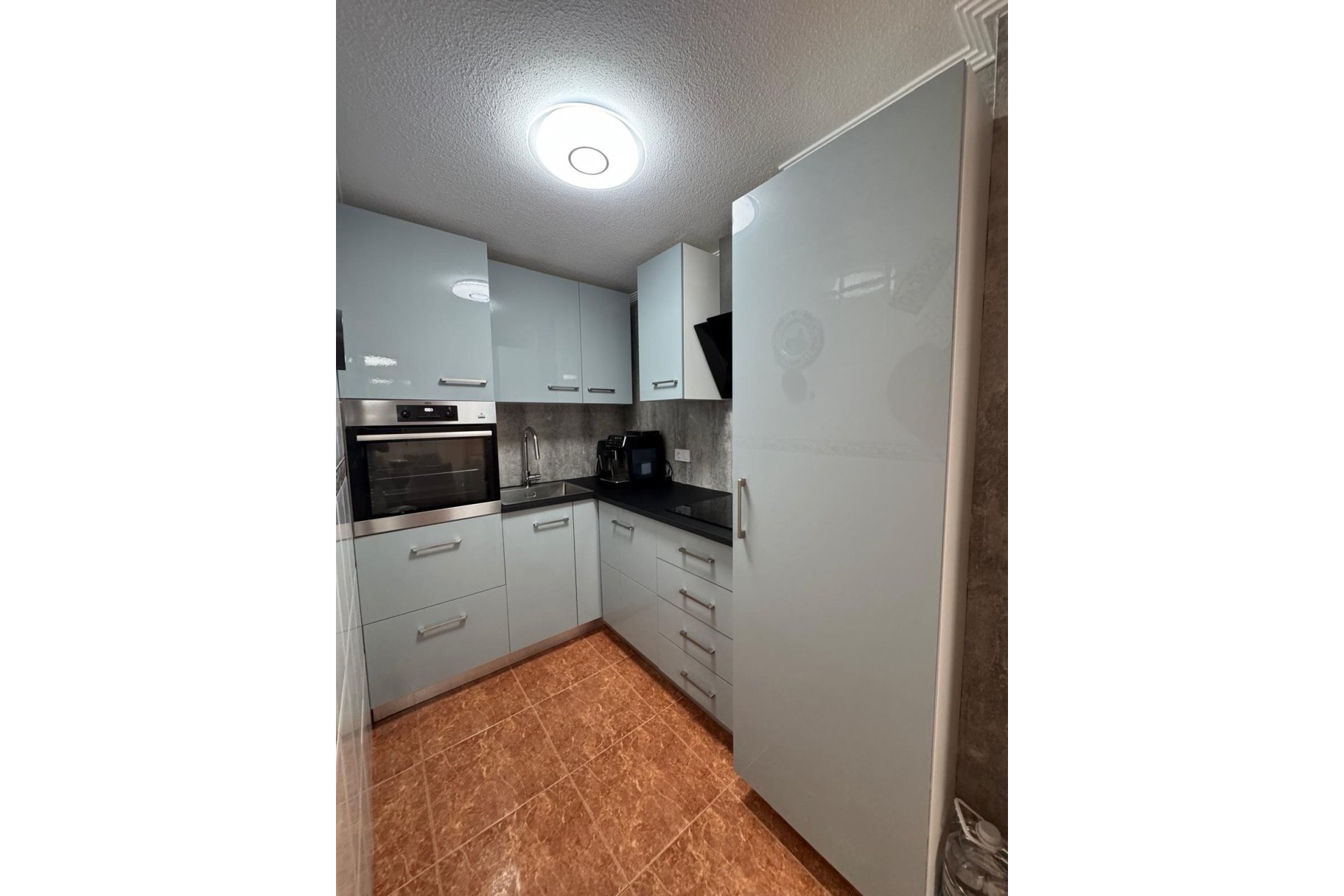 Herverkoop - Apartamento -
Torrevieja - Centro