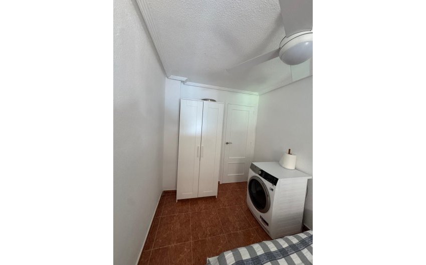Herverkoop - Apartamento -
Torrevieja - Centro