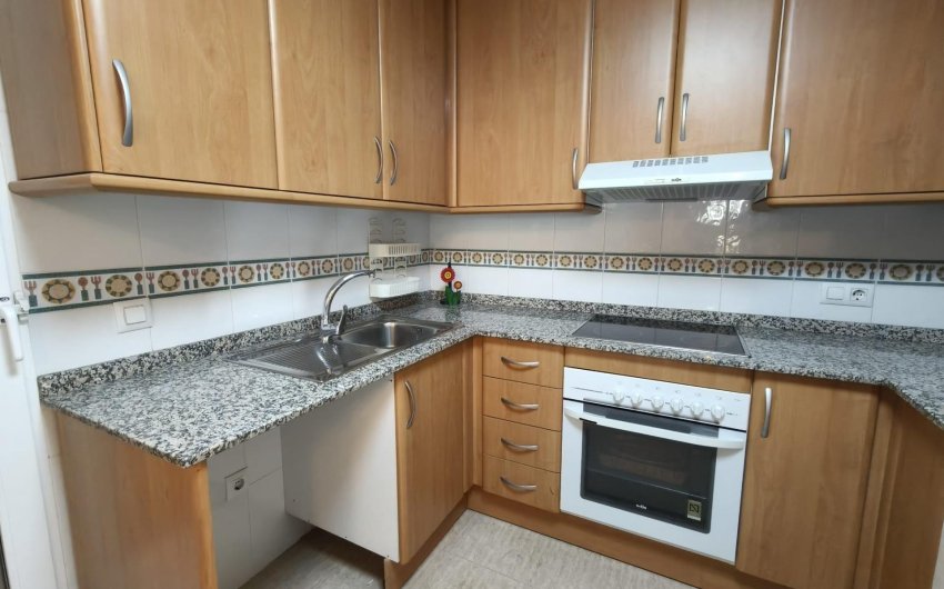 Herverkoop - Apartamento -
Torrevieja - Centro