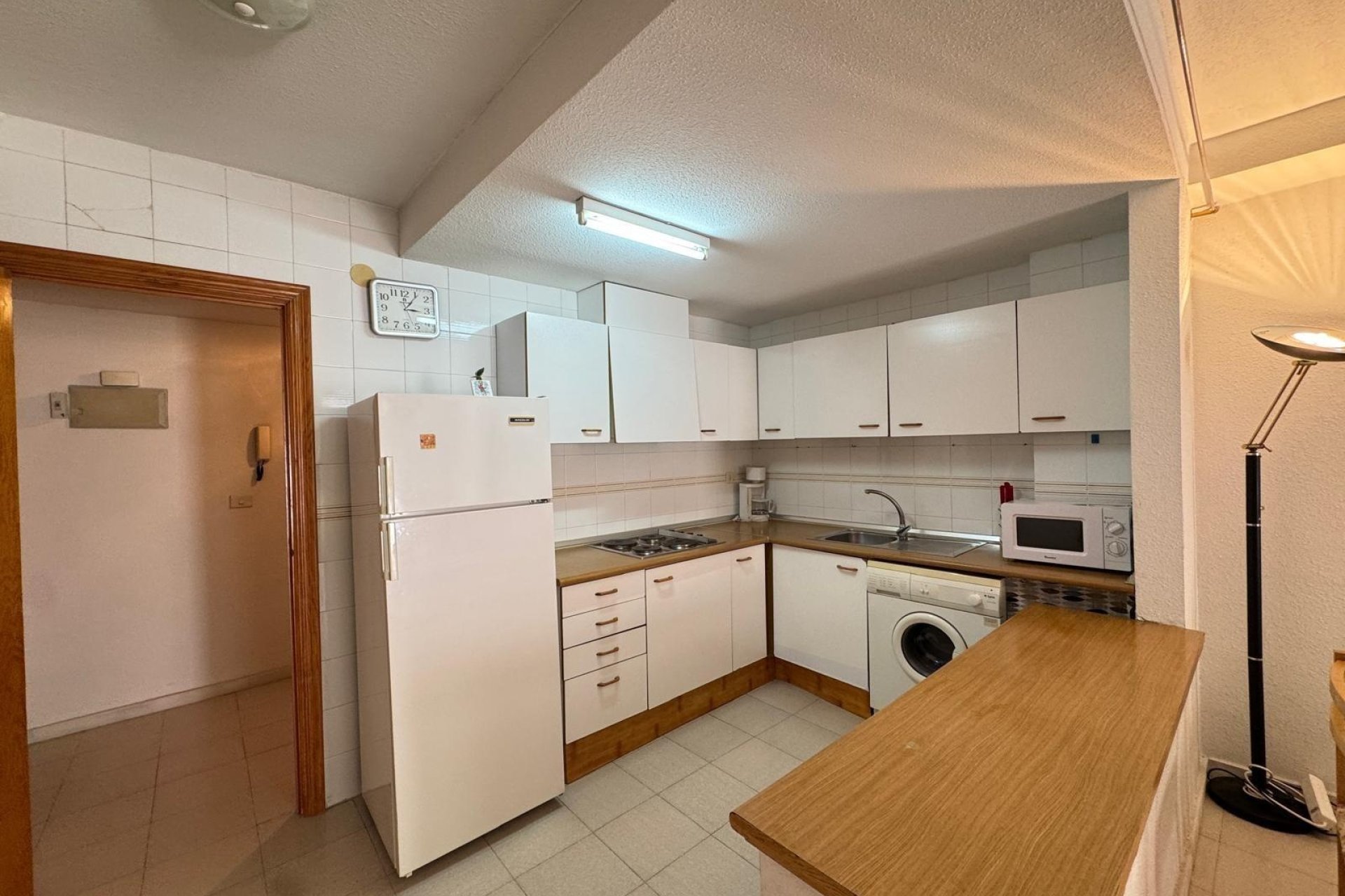Herverkoop - Apartamento -
Torrevieja - Centro