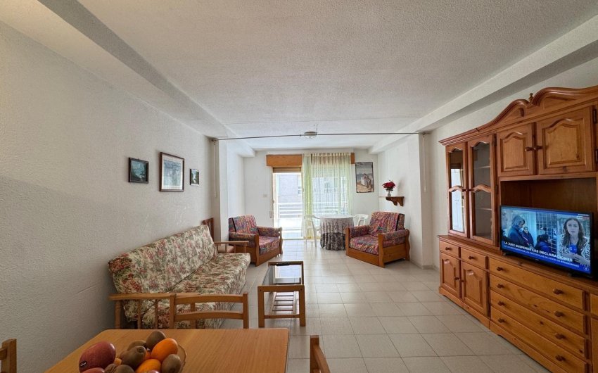 Herverkoop - Apartamento -
Torrevieja - Centro