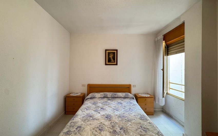 Herverkoop - Apartamento -
Torrevieja - Centro