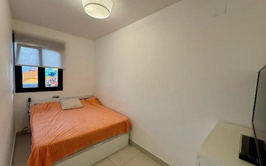 Herverkoop - Apartamento -
Torrevieja - Centro