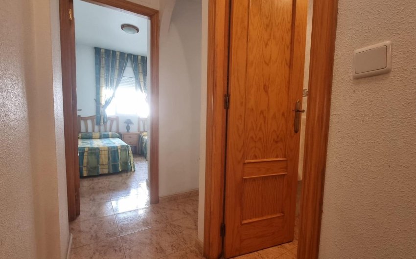Herverkoop - Apartamento -
Torrevieja - Centro