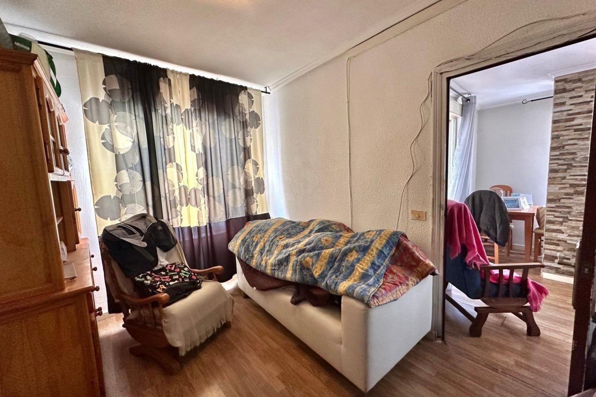 Herverkoop - Apartamento -
Torrevieja - Centro