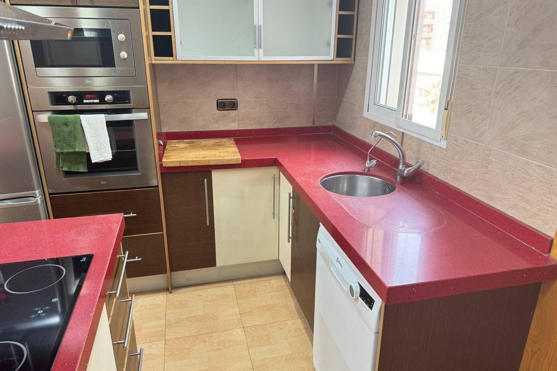 Herverkoop - Apartamento -
Torrevieja - Centro