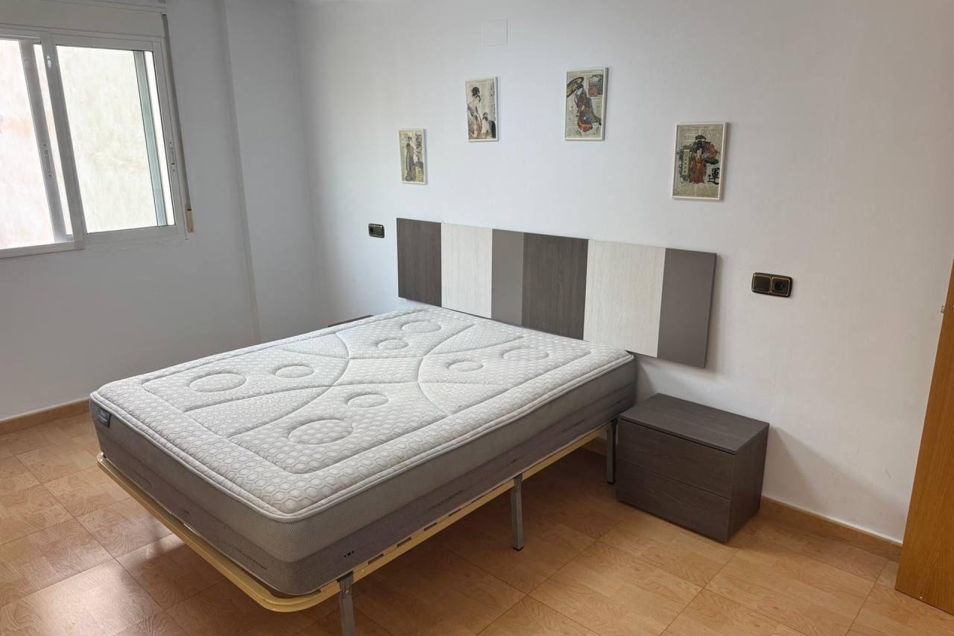 Herverkoop - Apartamento -
Torrevieja - Centro