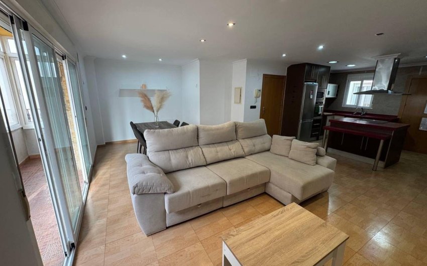 Herverkoop - Apartamento -
Torrevieja - Centro