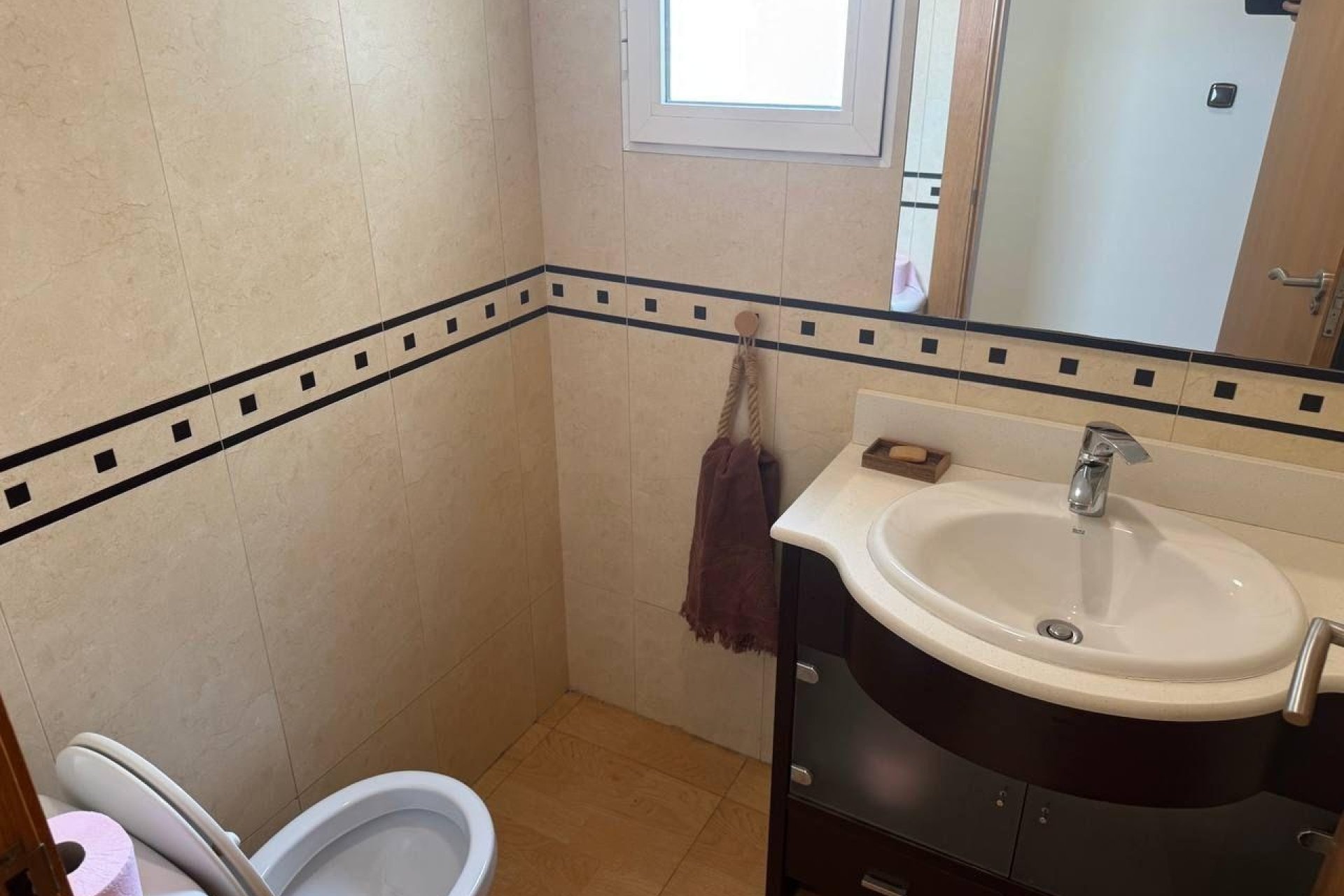 Herverkoop - Apartamento -
Torrevieja - Centro