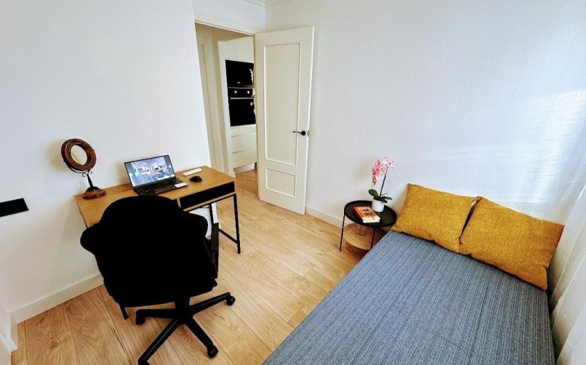 Herverkoop - Apartamento -
Torrevieja - Centro