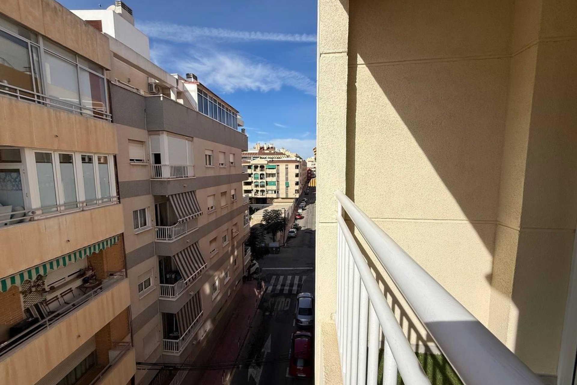 Herverkoop - Apartamento -
Torrevieja - Centro