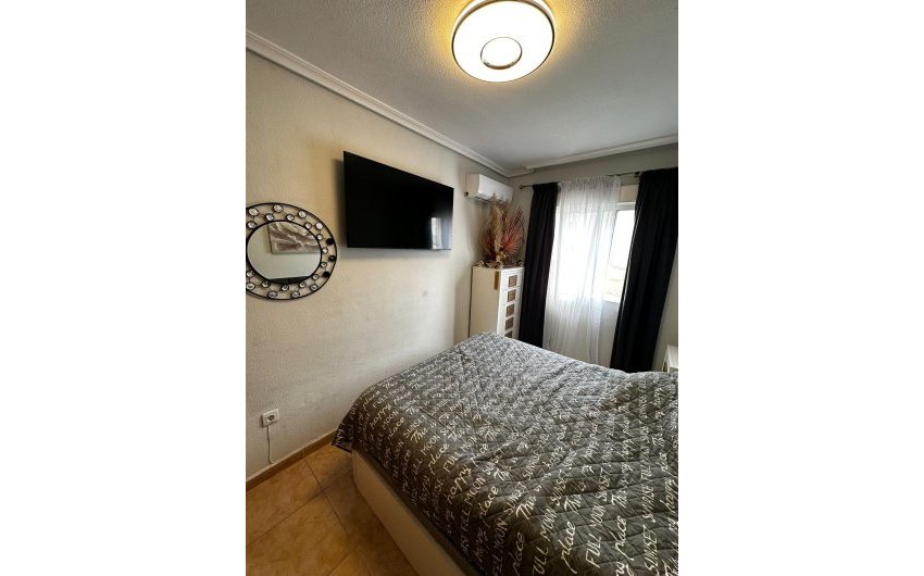 Herverkoop - Apartamento -
Torrevieja - Centro
