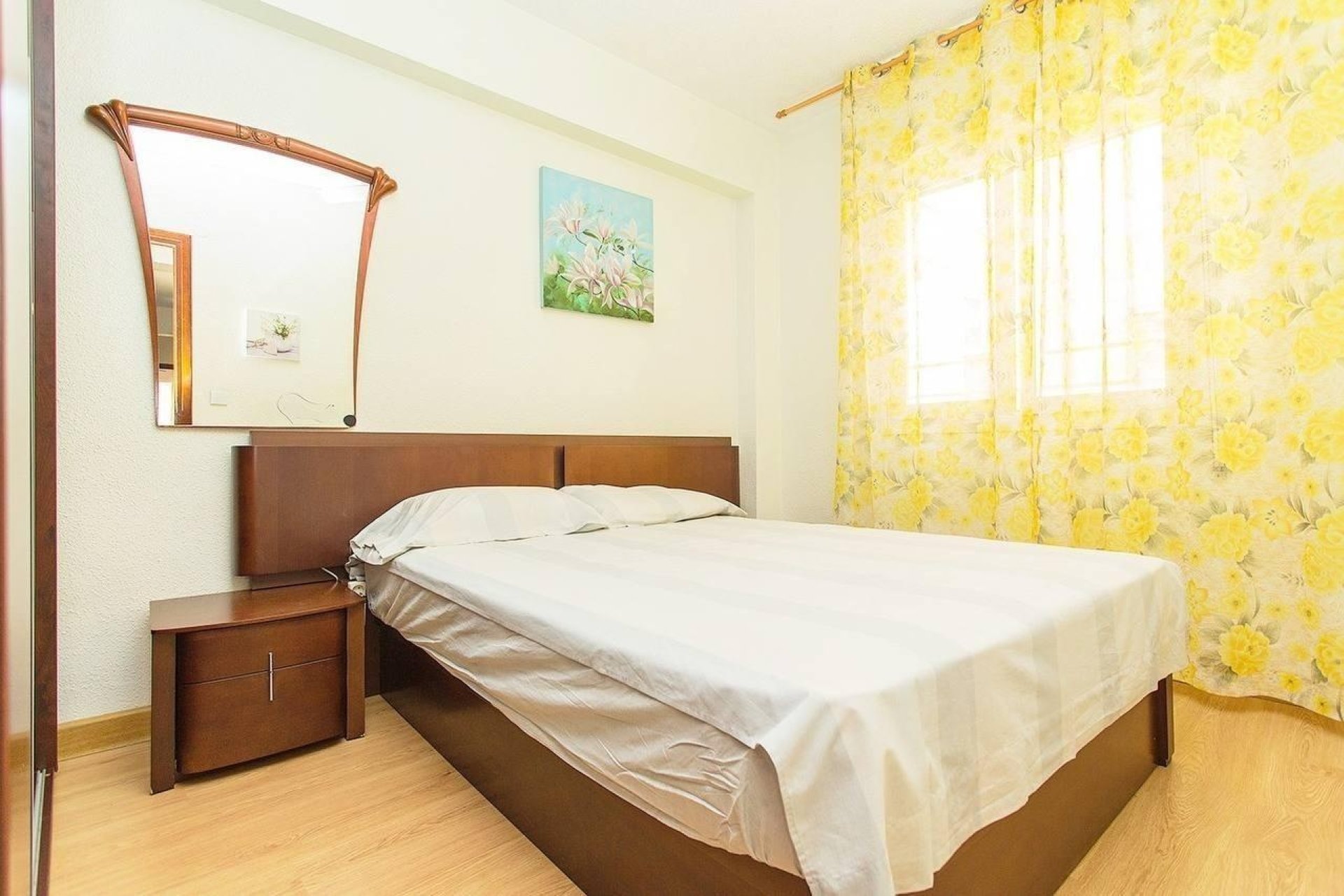 Herverkoop - Apartamento -
Torrevieja - Playa del Cura