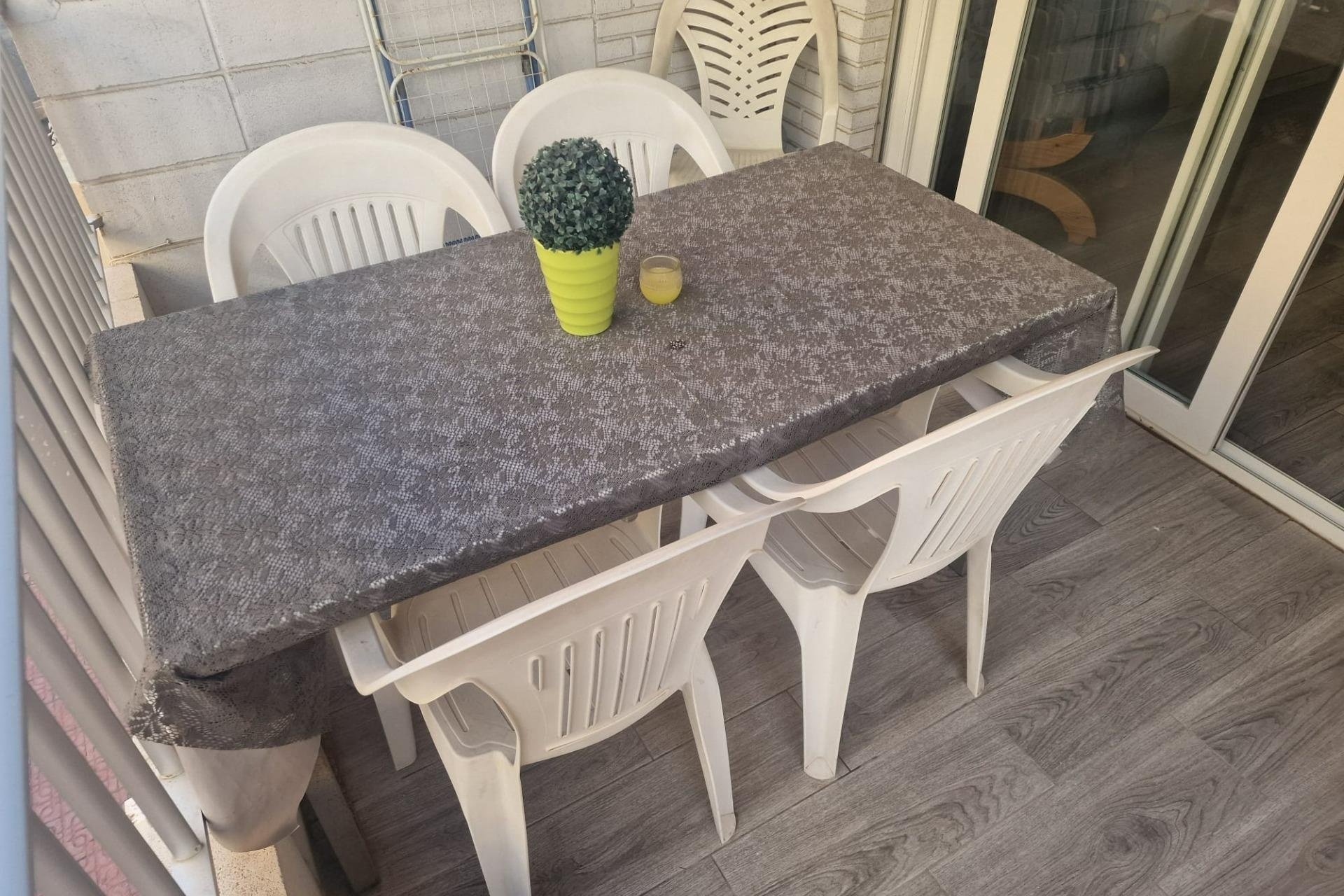 Herverkoop - Apartamento -
Torrevieja - Playa del Cura