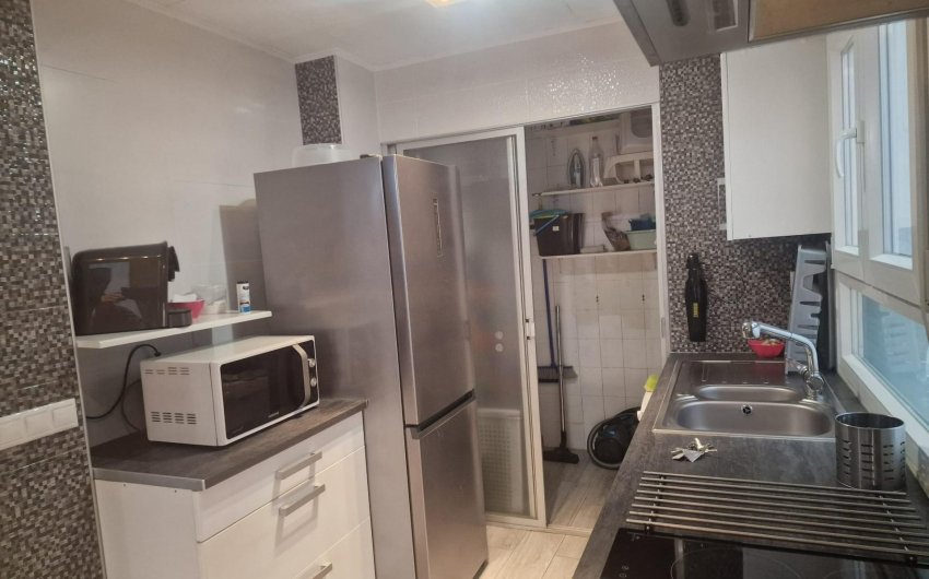 Herverkoop - Apartamento -
Torrevieja - Playa del Cura