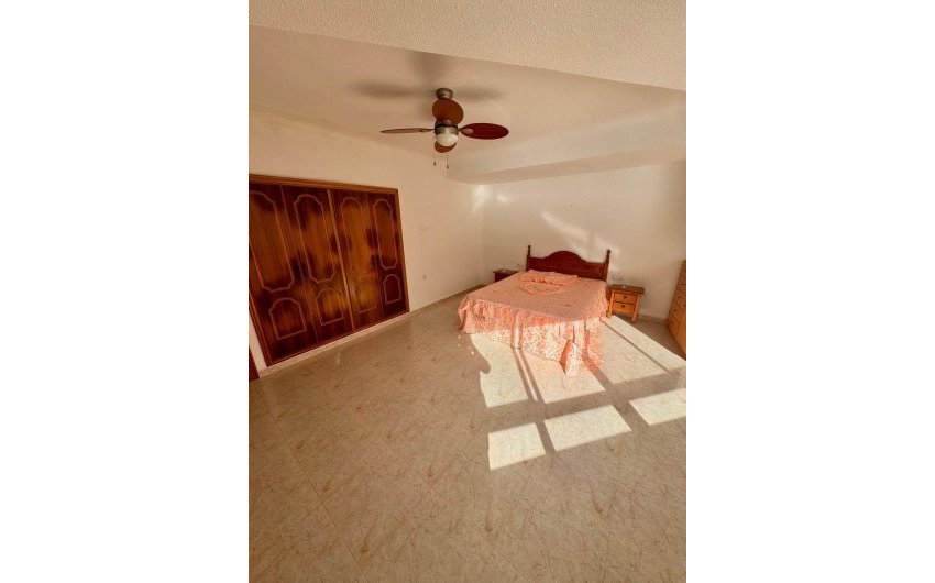 Herverkoop - Apartamento -
Torrevieja - Playa del Cura