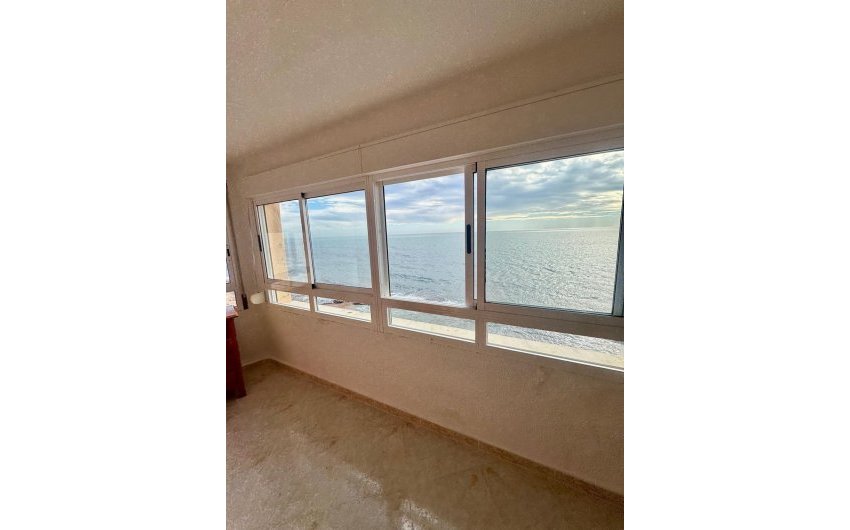 Herverkoop - Apartamento -
Torrevieja - Playa del Cura