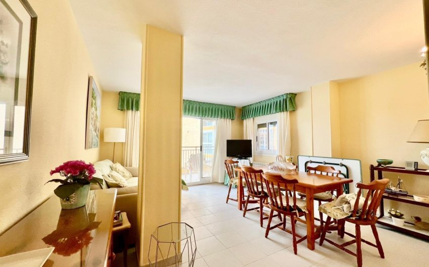 Herverkoop - Apartamento -
Torrevieja - Playa del Cura