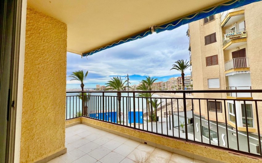 Herverkoop - Apartamento -
Torrevieja - Playa del Cura