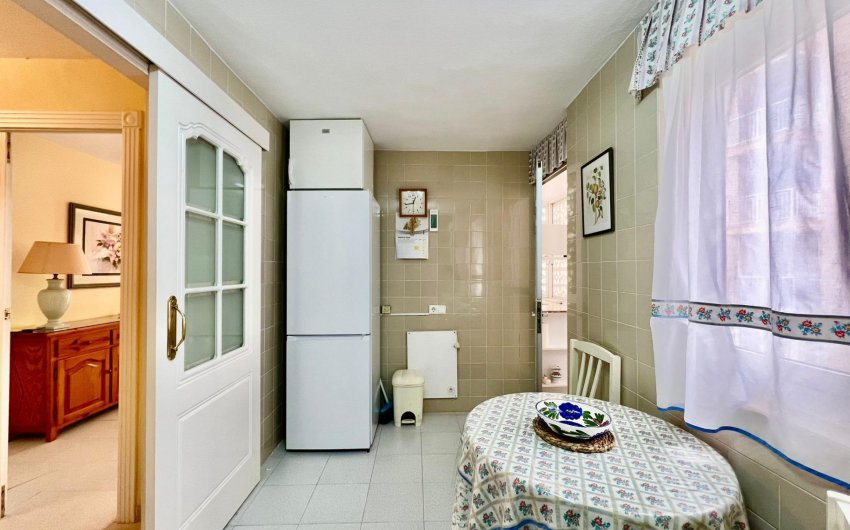 Herverkoop - Apartamento -
Torrevieja - Playa del Cura