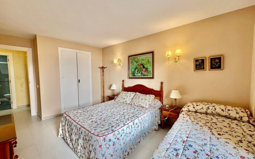 Herverkoop - Apartamento -
Torrevieja - Playa del Cura