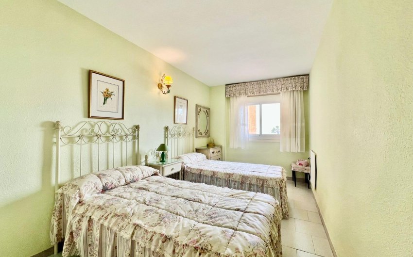 Herverkoop - Apartamento -
Torrevieja - Playa del Cura