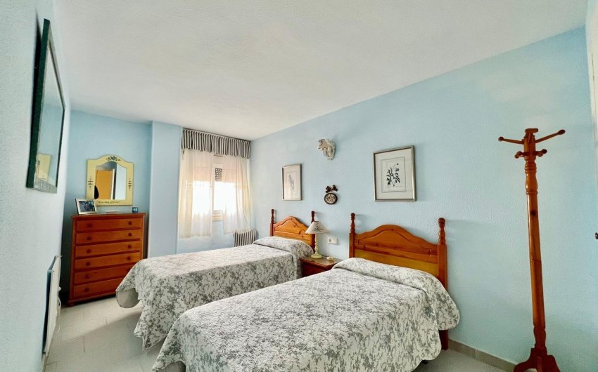 Herverkoop - Apartamento -
Torrevieja - Playa del Cura