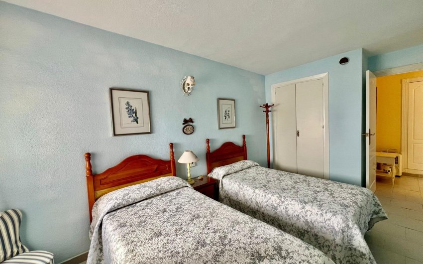 Herverkoop - Apartamento -
Torrevieja - Playa del Cura