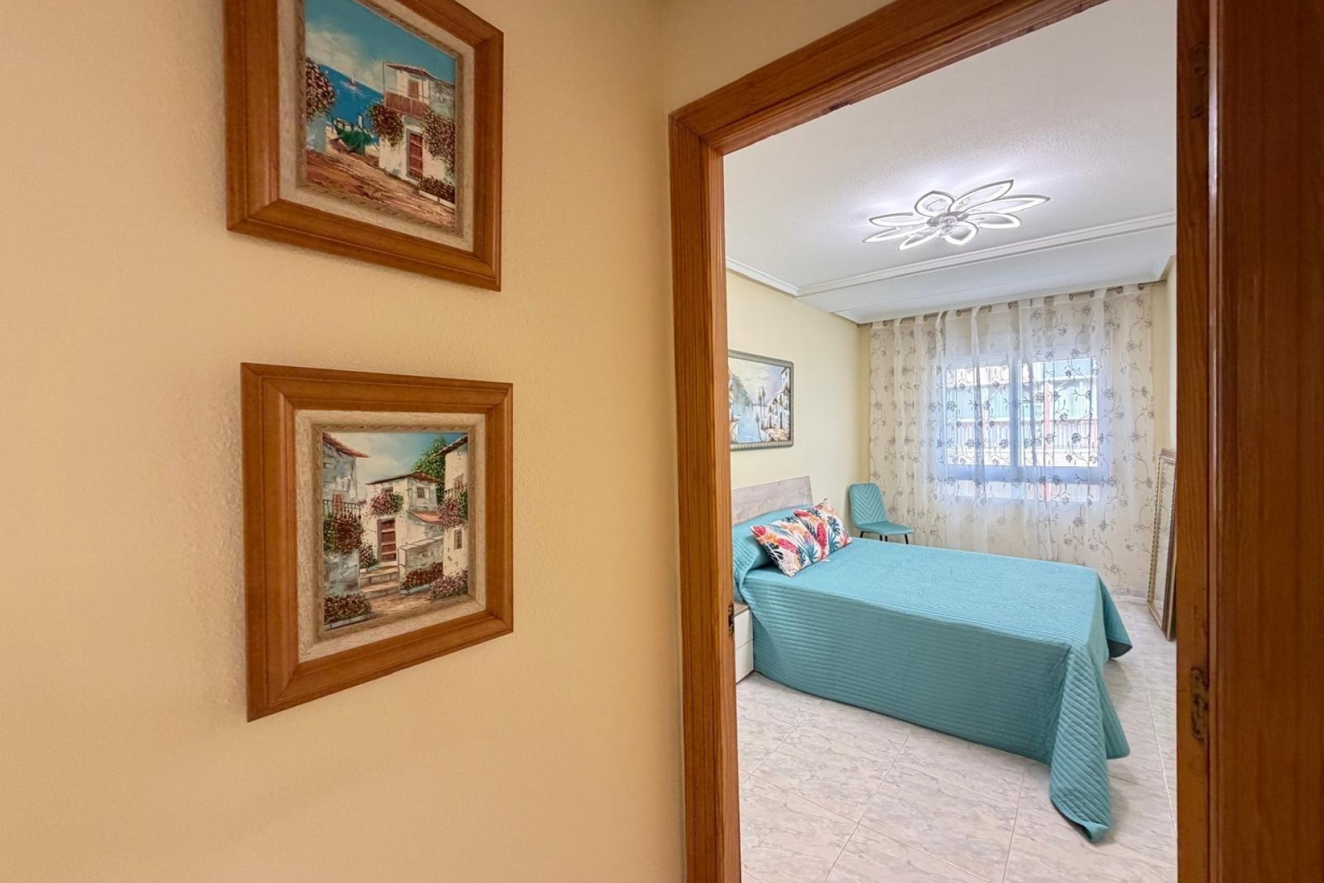 Herverkoop - Apartamento -
Torrevieja - Playa del Cura