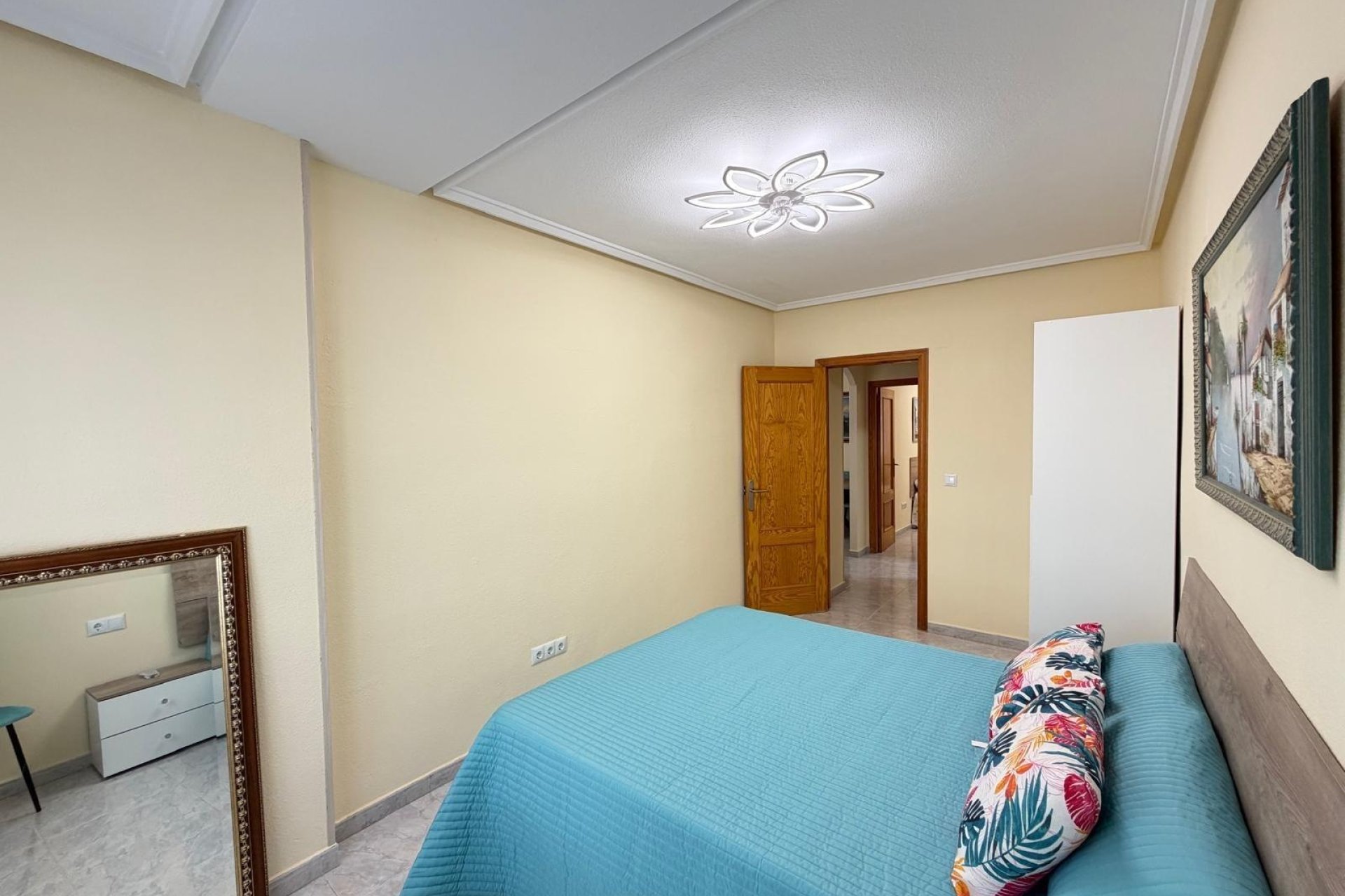 Herverkoop - Apartamento -
Torrevieja - Playa del Cura