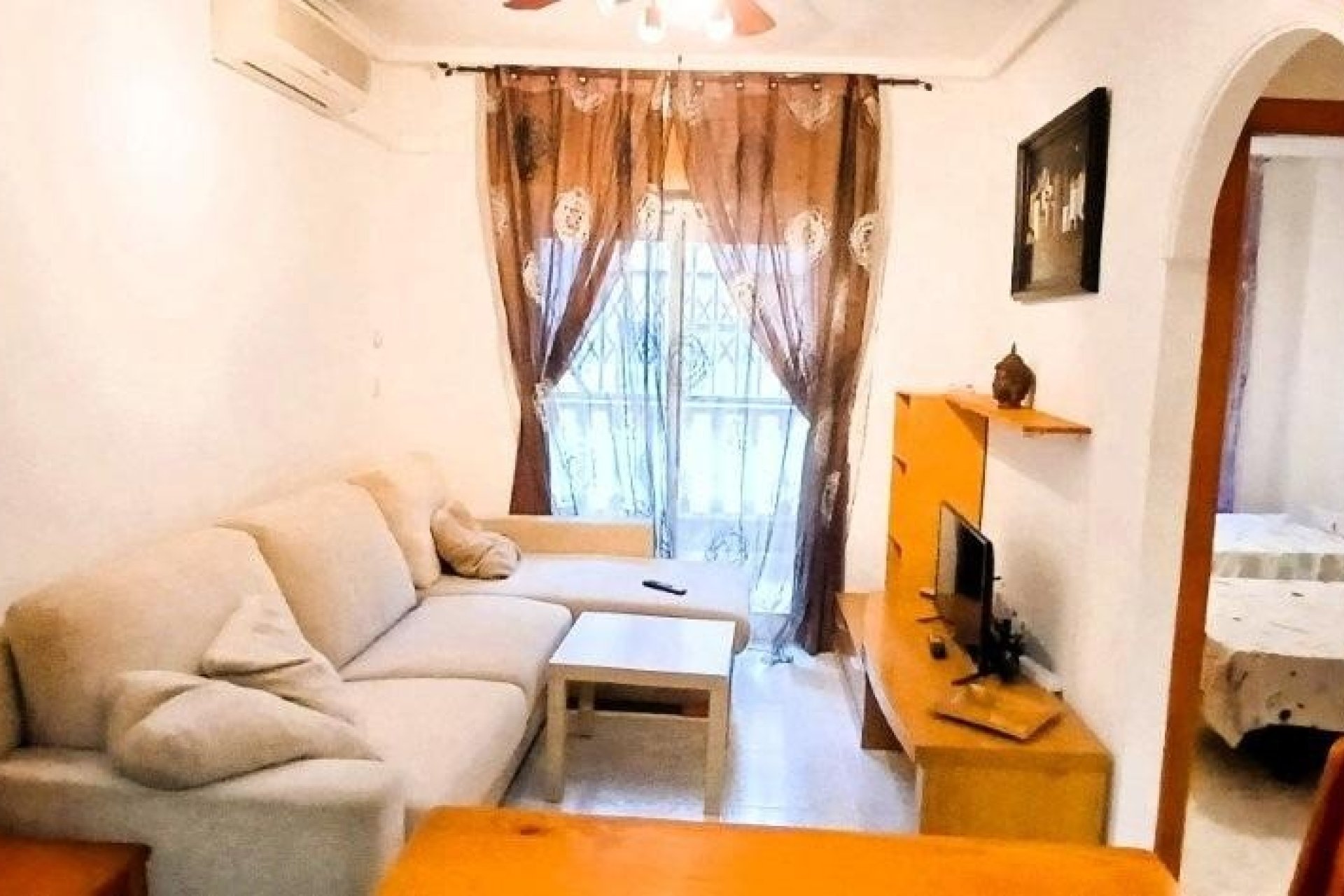 Herverkoop - Apartamento -
Torrevieja - Playa del Cura