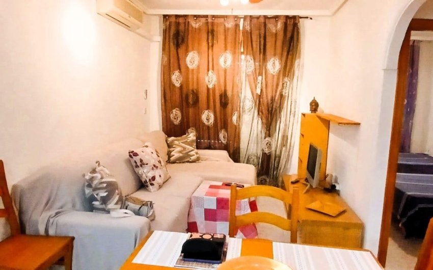Herverkoop - Apartamento -
Torrevieja - Playa del Cura