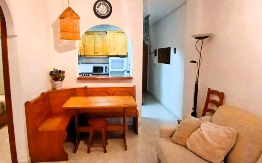 Herverkoop - Apartamento -
Torrevieja - Playa del Cura