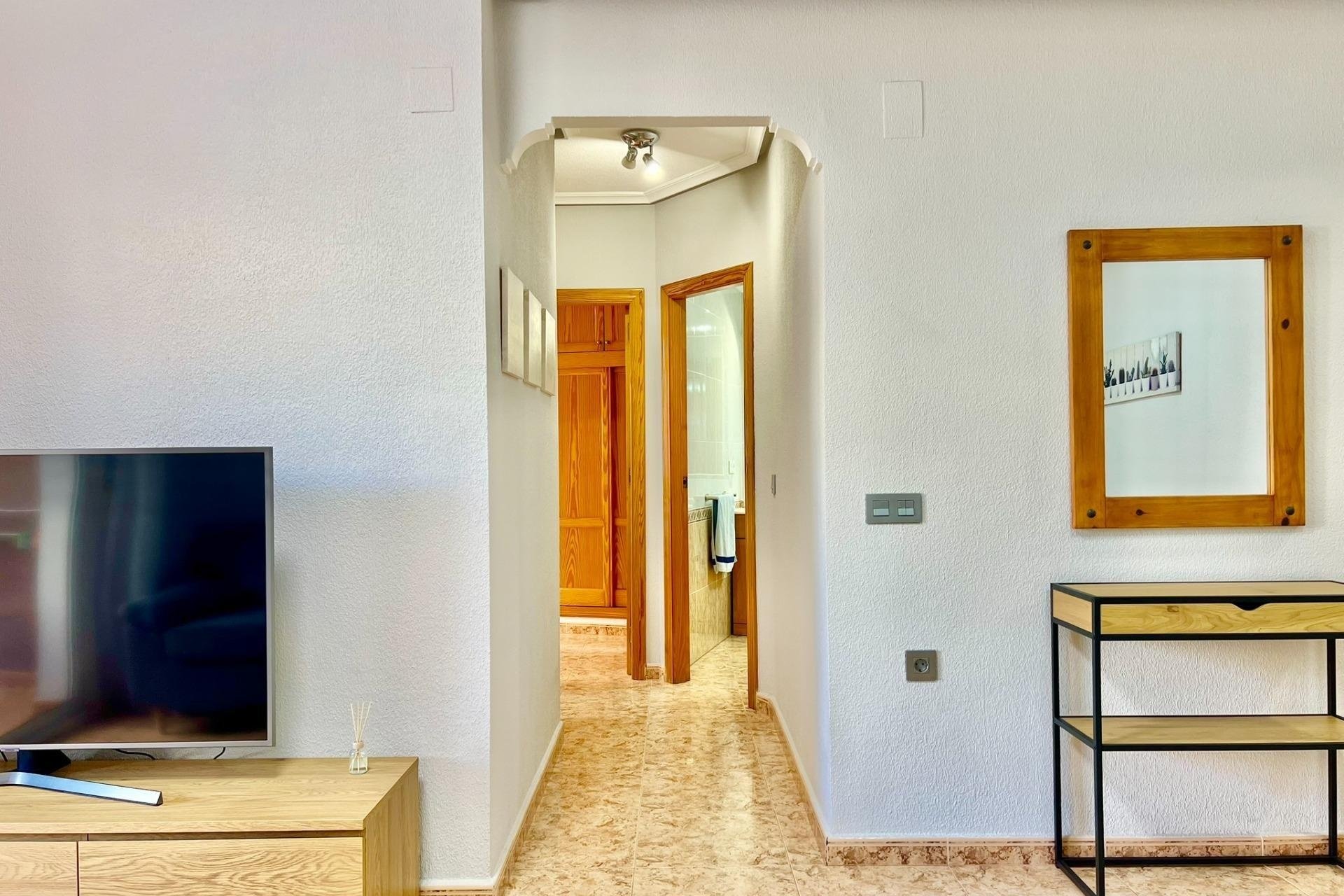Herverkoop - Apartamento -
Torrevieja - Playa del Cura