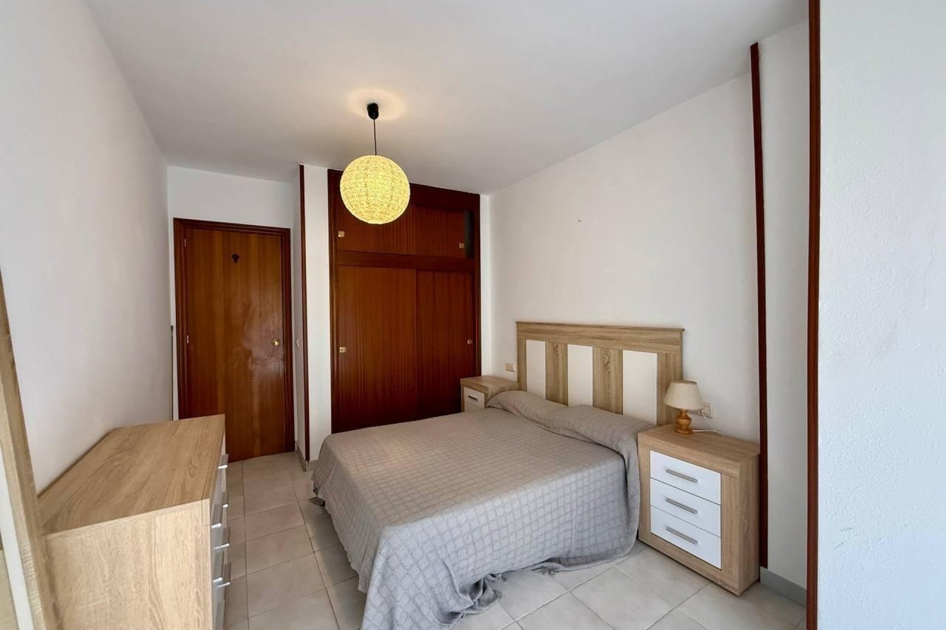 Herverkoop - Apartamento -
Torrevieja - Playa del Cura