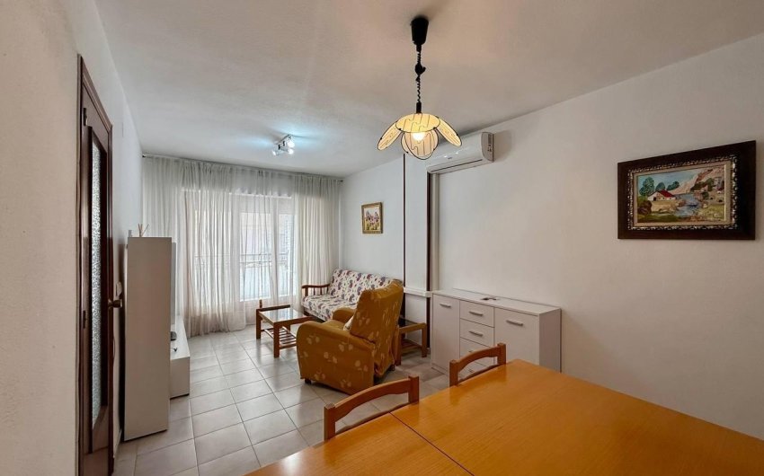 Herverkoop - Apartamento -
Torrevieja - Playa del Cura