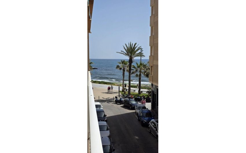 Herverkoop - Apartamento -
Torrevieja - Playa del Cura
