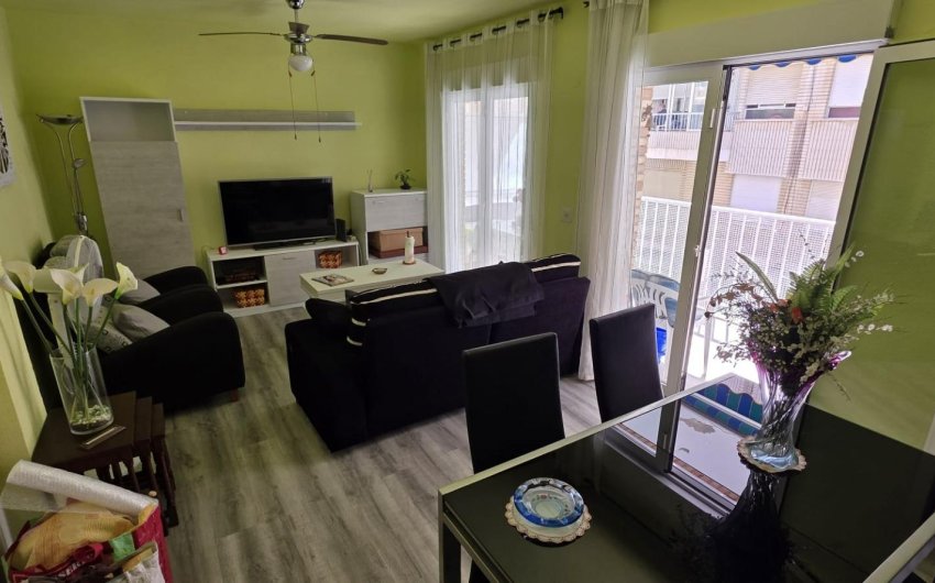Herverkoop - Apartamento -
Torrevieja - Playa del Cura
