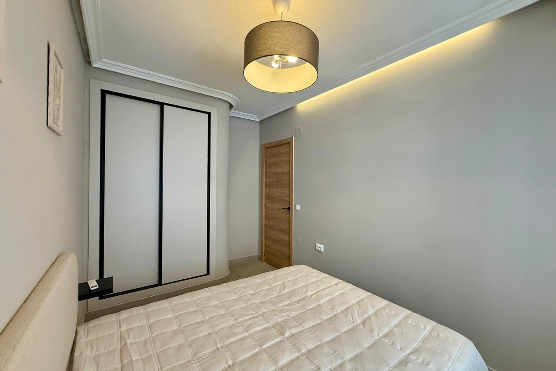 Herverkoop - Apartamento -
Torrevieja - Playa del Cura
