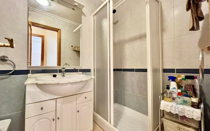 Herverkoop - Apartamento -
Torrevieja - Playa del Cura