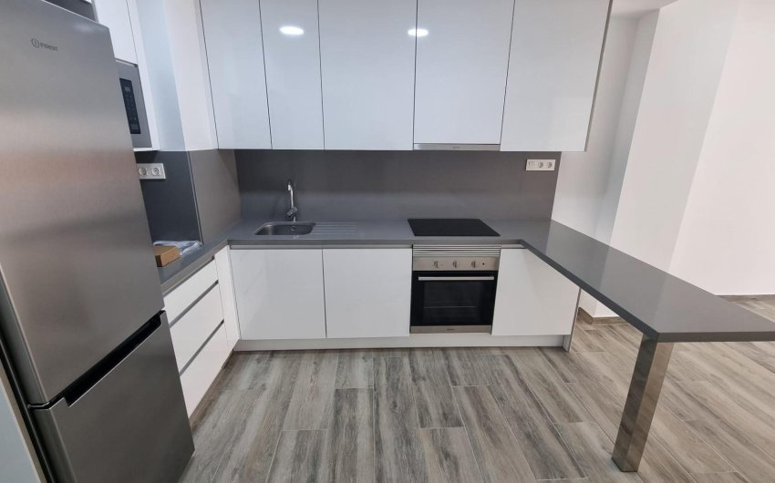 Herverkoop - Apartamento -
Torrevieja - Playa del Cura