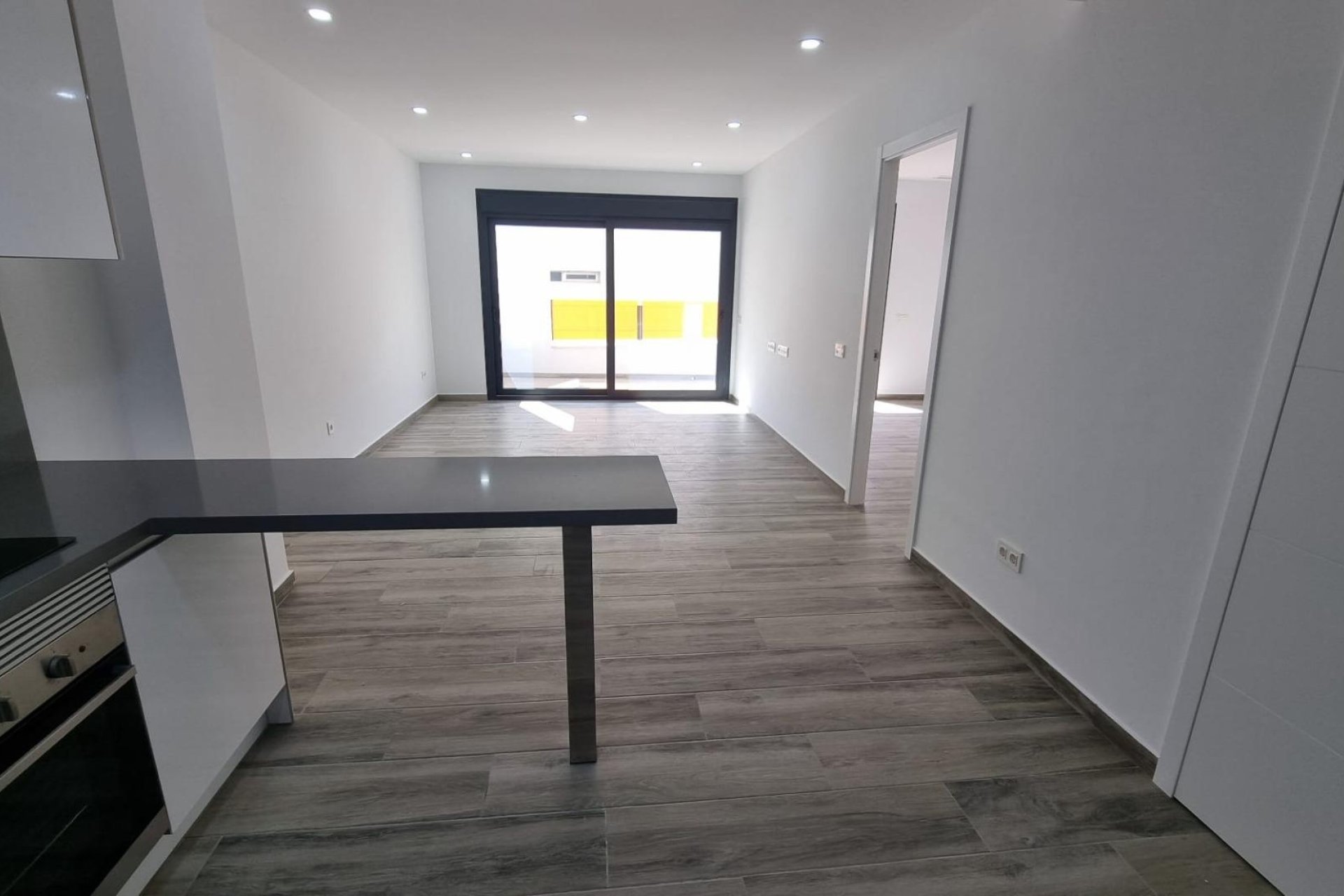 Herverkoop - Apartamento -
Torrevieja - Playa del Cura