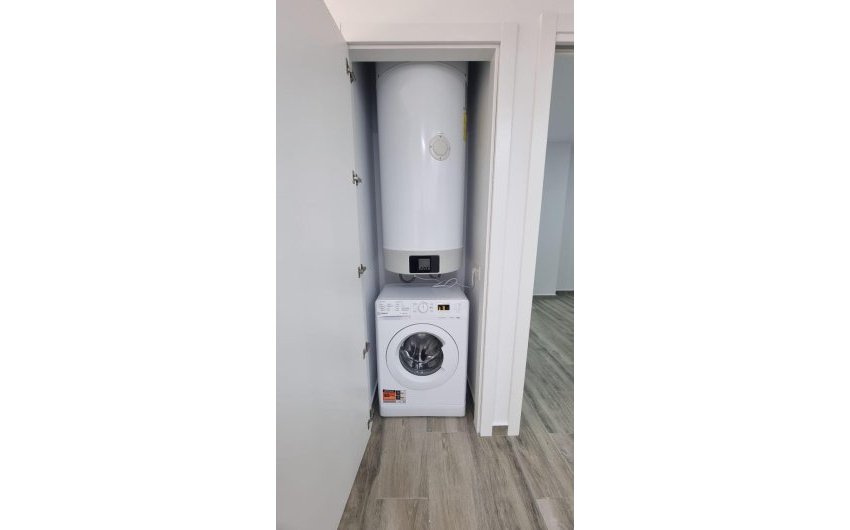 Herverkoop - Apartamento -
Torrevieja - Playa del Cura