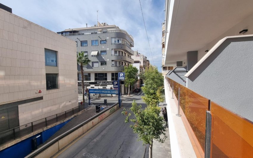 Herverkoop - Apartamento -
Torrevieja - Playa del Cura