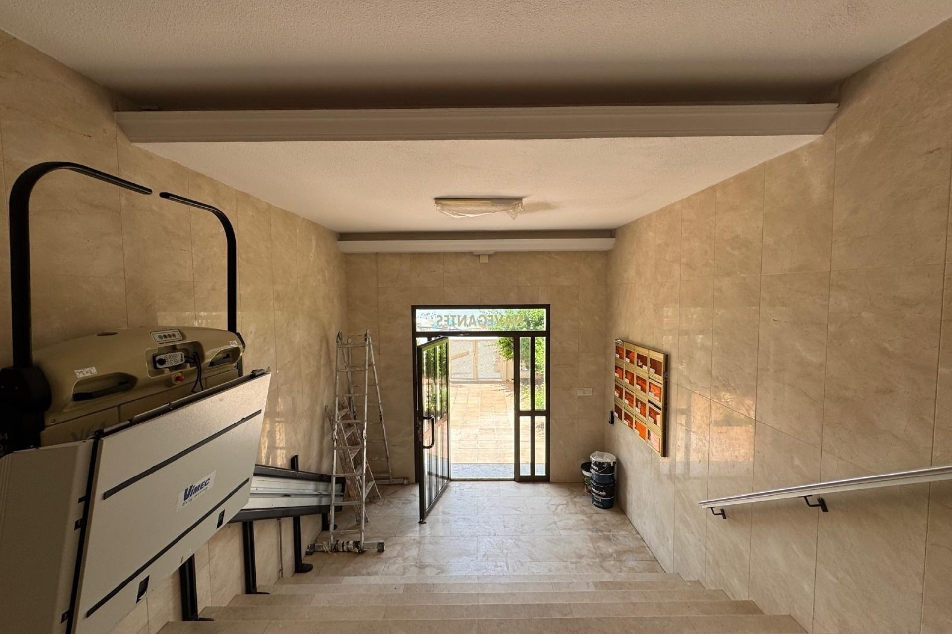 Herverkoop - Apartamento -
Torrevieja - Playa del Cura