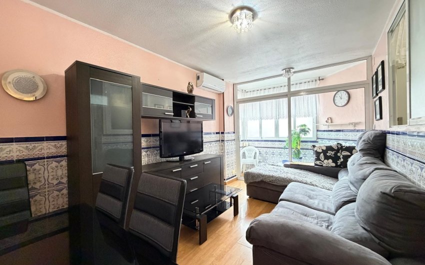 Herverkoop - Apartamento -
Torrevieja - Playa del Cura